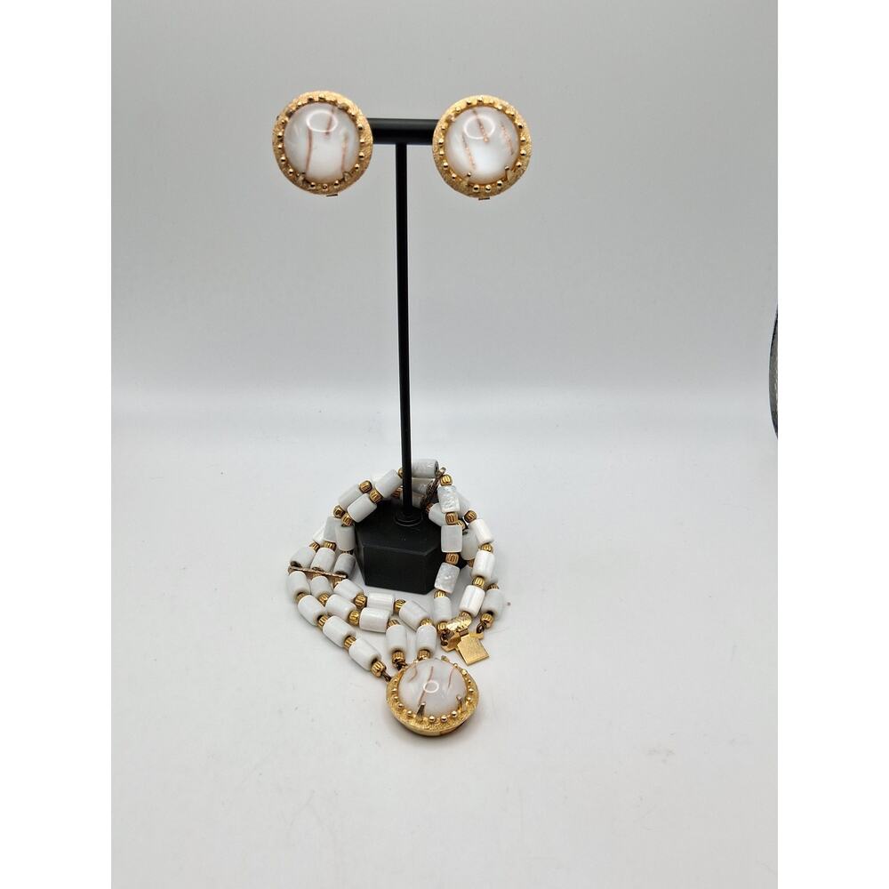 373.  Hobé bracelet and earrings set